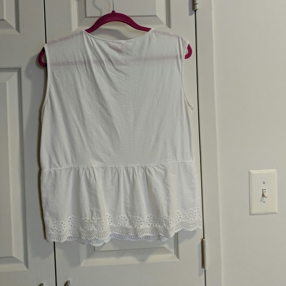 Eyelet Peplum Tee - Picture 2 of 4